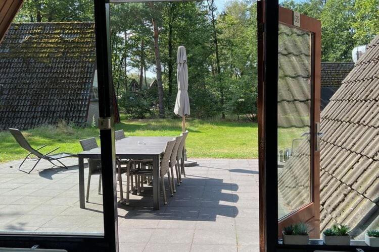 Lovely Holiday Home In Limburg Amid Lush Forest Stramproy Exterior foto